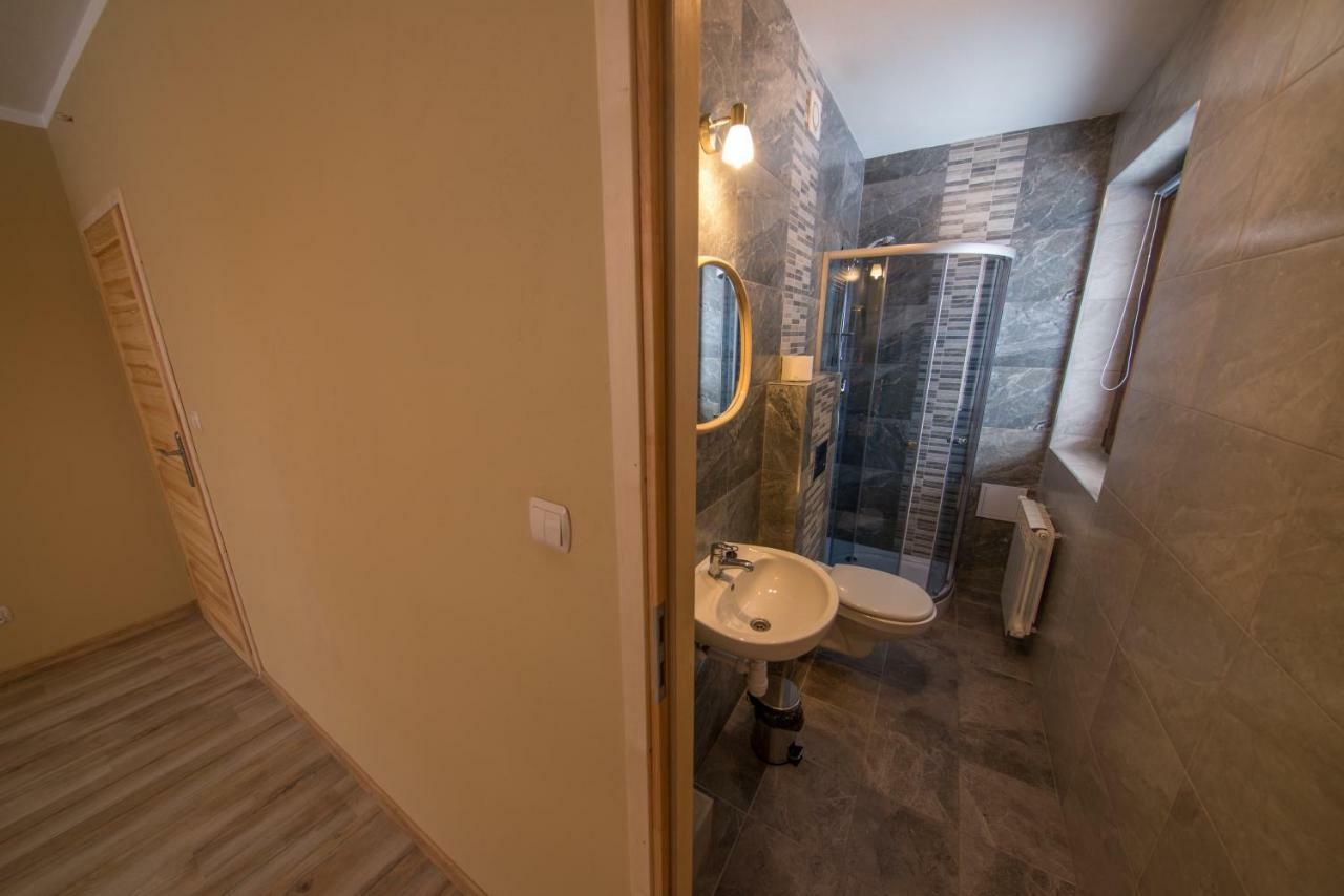 Pokoje I Apartamenty Nad Potokiem Закопане Екстер'єр фото